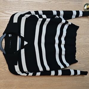 Tahari Black and Cream V-Neck Woman's Sweater